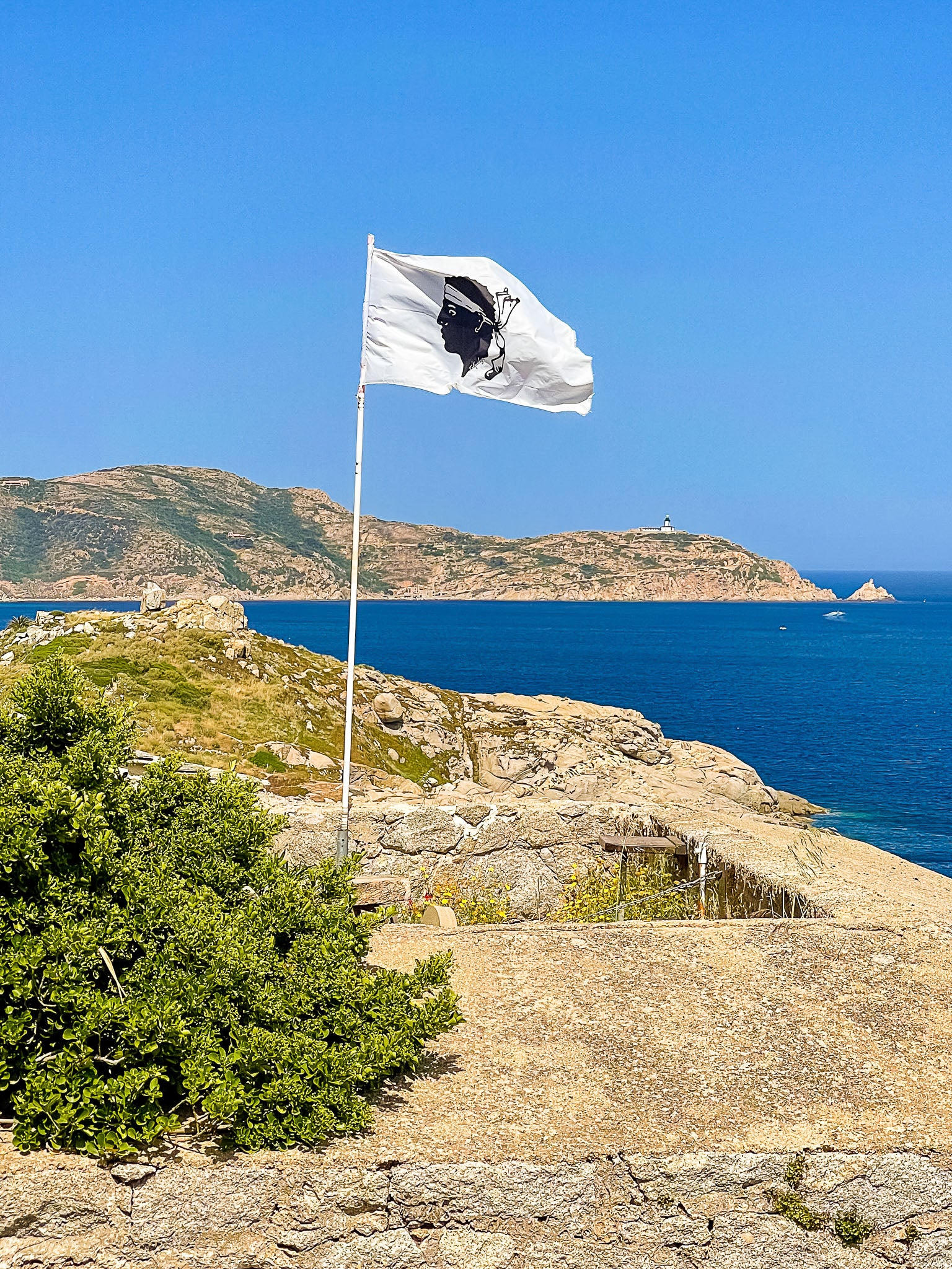 Civitas Calvi Semper Fidelis : Calvi, Corse, 2022 🤍