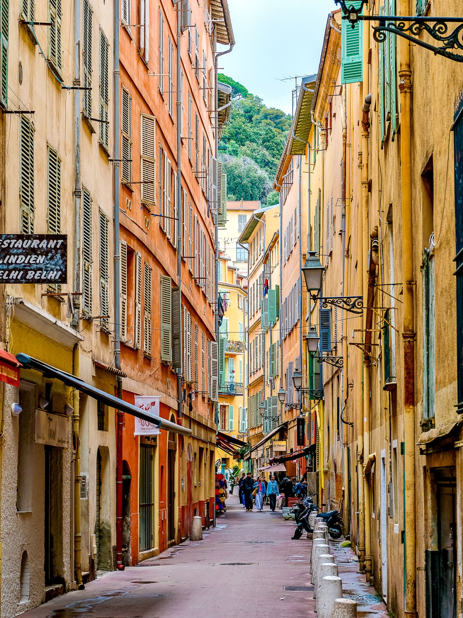 Les ruelles de la vieille ville : Nice, 2025 🧡
