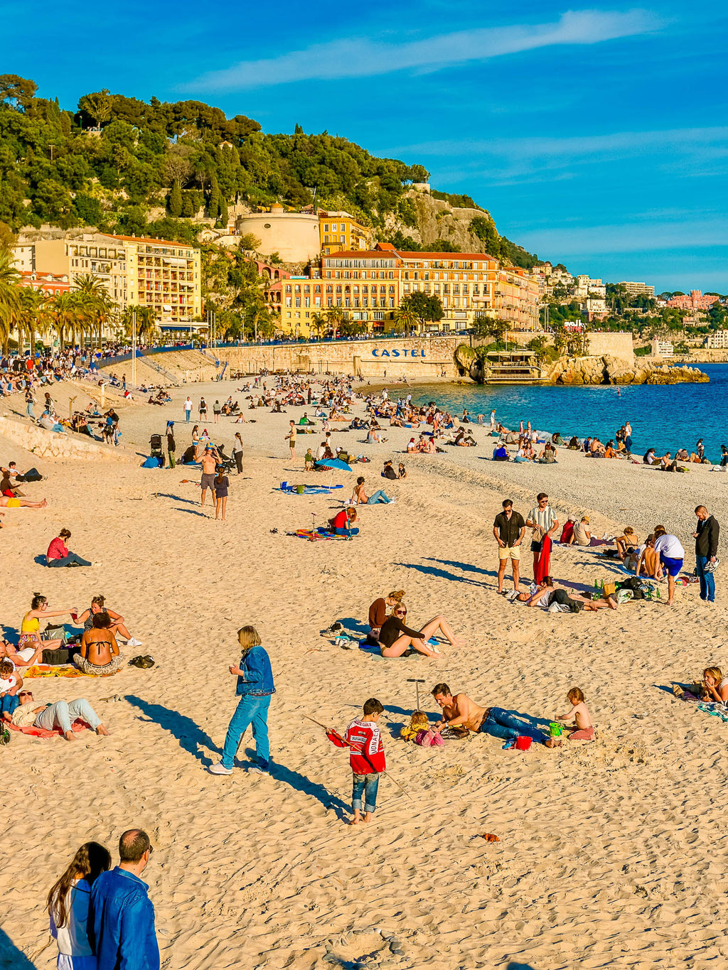 Le printemps et la plage du Castel : Nice, 2025 🏖