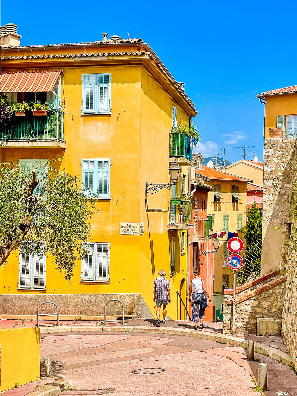 Les sublimes couleurs du Vieux-Nice 5 : Nice, 2022 🧡