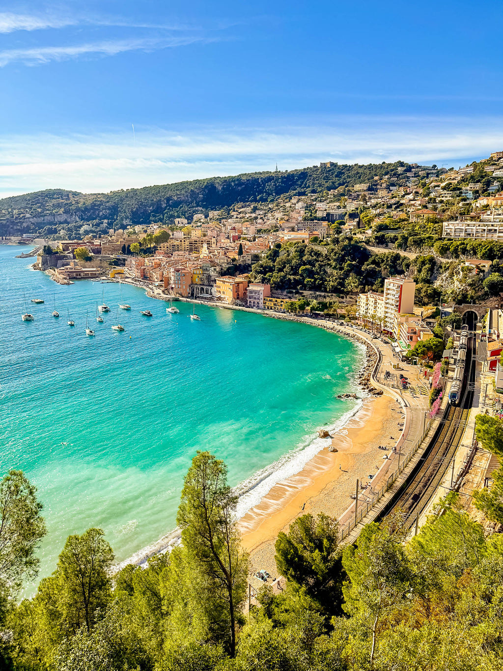 Les magnifiques couleurs de l'hiver : Villefranche-sur-Mer, 2025 🌴