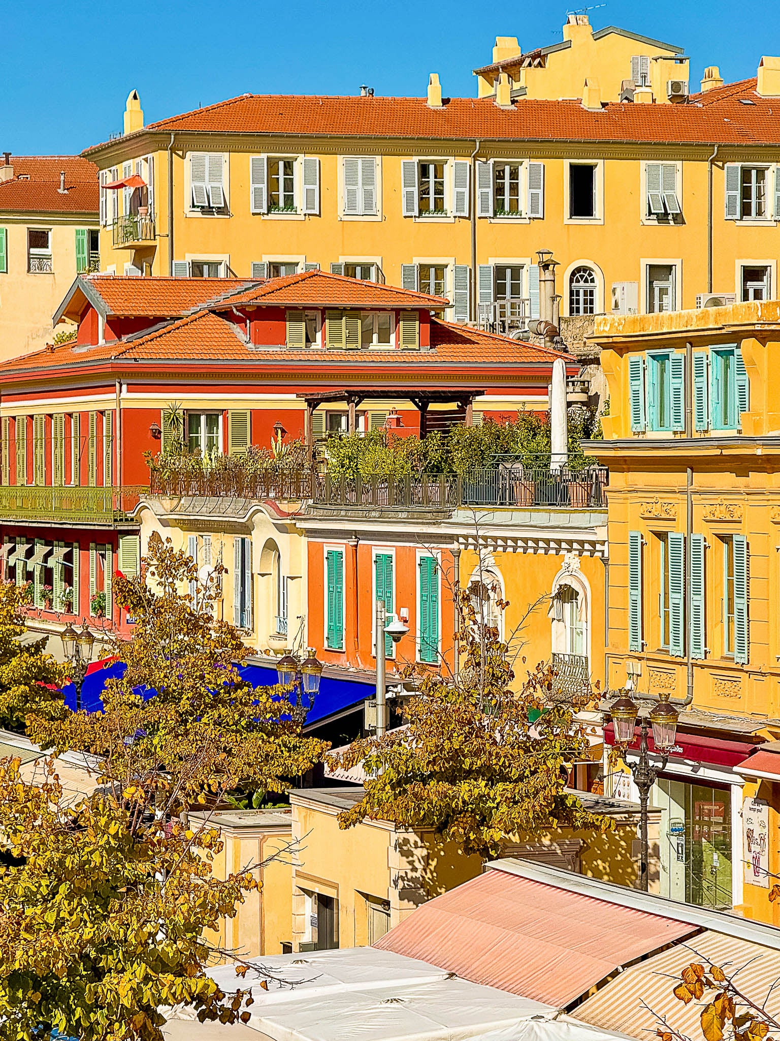 Les façades colorées : Nice, 2025 🍊