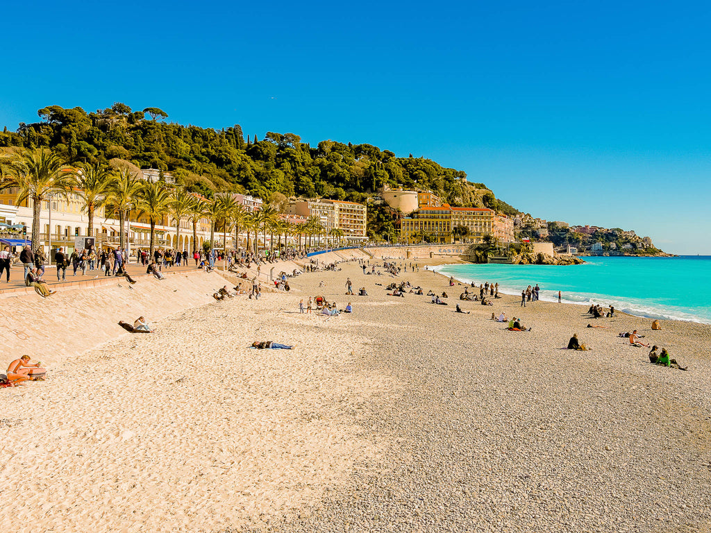 Vue plage des Ponchettes 2 : Nice, 2026 🌞